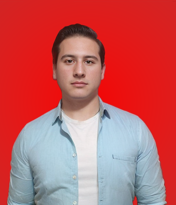 Kevin Ortiz - Director de Negocios y Marketing